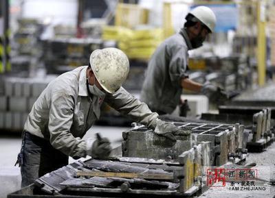 紹興:春節(jié)工作常態(tài)化 加班加點(diǎn)趕訂單